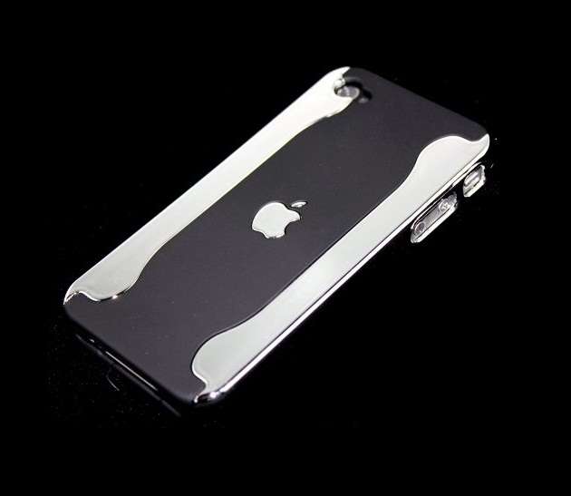 Chrome and Black Hard Cover for iPhone 4