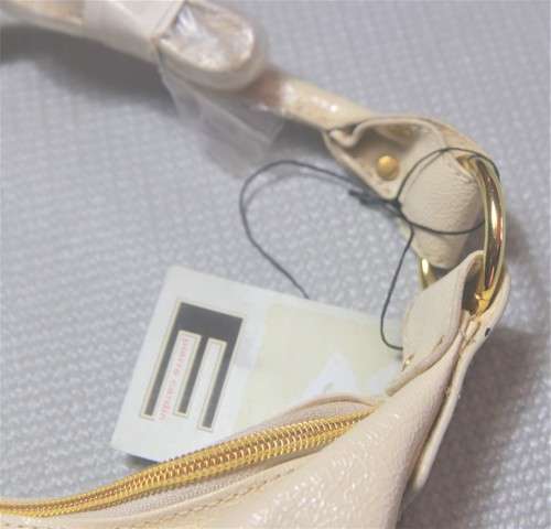 Pierre Cardin - Hand Bag - Last crazy wednesday auction for 2022