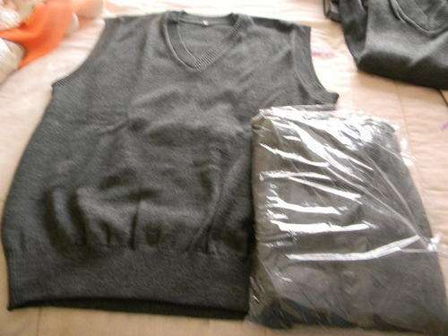 Stunning men's short sleeve jersey in grey color size 2XL