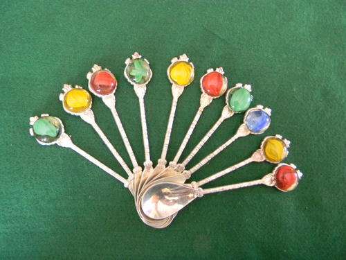 Stunning collector set of 10 spoons from Stuart Silver plated. In good condition.