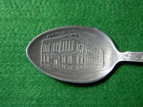 `WOW`  Stunning collector spoonof the Public Library Chicago(C.C.S. 1981 see Hallmark)