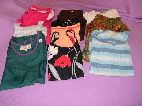 A bulk of women clothing 10 Pieces. See pictures. Size 14(38). In good condition.