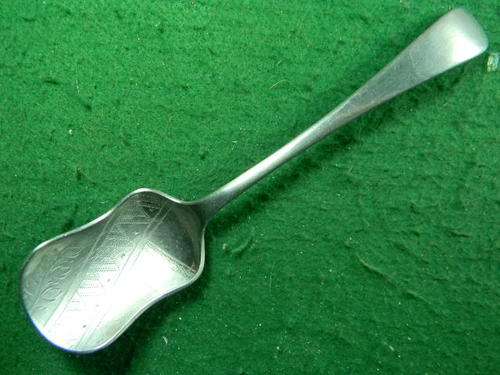 What a Lovely sugar spoon as per pictures Silver with haulmark. In good condition.