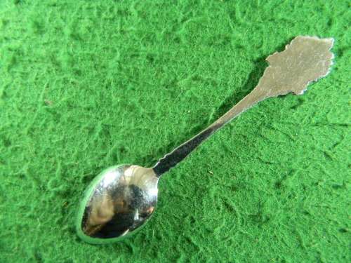 Stutterheim crome plated spoon show prit marks in spoon