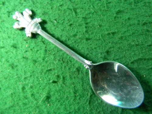 CH Dien silver plated spoon has marks in spoon