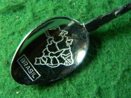 Brasil with gem stone silver plated in good condition