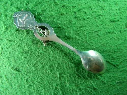 Toorak wines Leeton N.S.W. silver plated in good condition