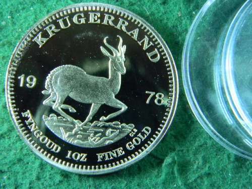 Fake Kruger rand 1978 1 oz Fine gold coin gold plated not solid gold in plastic holder