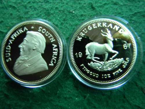 Kruger rand 1967 1 oz Fine gold coin gold plated not solid gold in plastic holder Souvenir