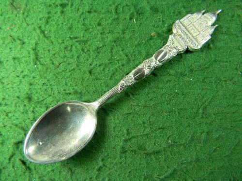 Sacre Coeur Paris spoon  in good condition  silver plated  As per pictures