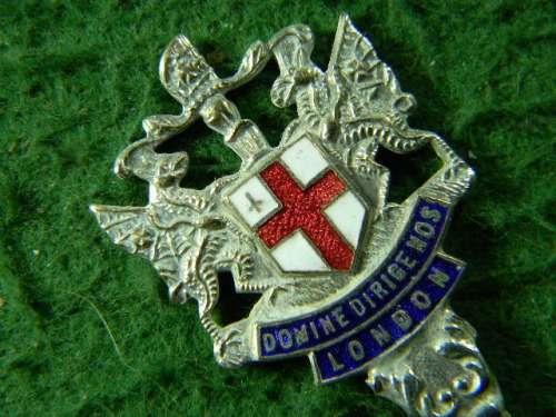 London spoon  in good condition  silver plated  As per pictures