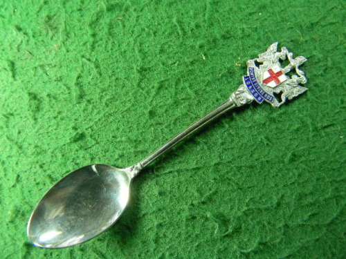 London spoon  in good condition  silver plated  As per pictures