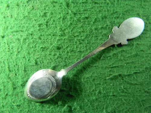 Robin Hood spoon silver plated  in good condition  As per pictures