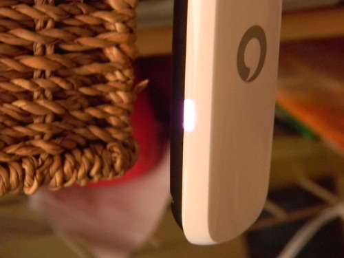 LTE 4G Vodacom modem the swiwel are fixed fastway R100.00