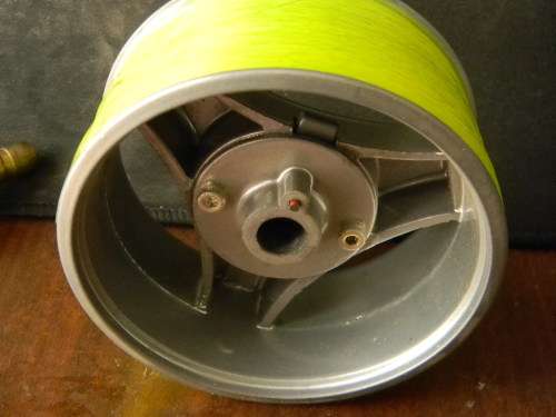 magnum sport fishing reel in good condition with line postage R110.00