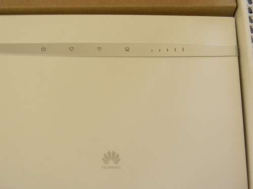 Huawei 4g router B525a 65a LTE CAT 6/ Wifi 2.4ghz and 5gz new in box opened to test Courior R110.00