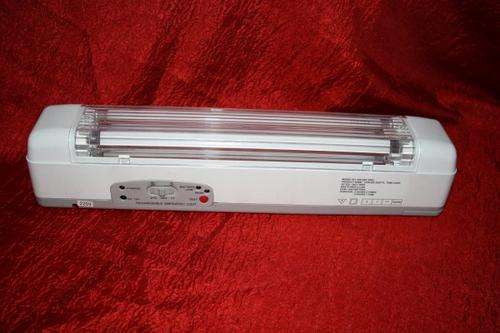 RECHARGEABLE EMERGENCY LIGHT
