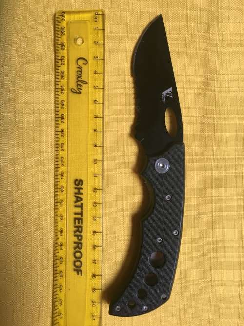 KNIVES
