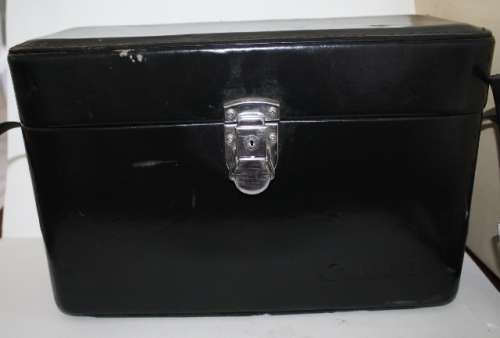 Canon Hard Case-Top 31x13cm-Height-19cm-Inside Compaertments.