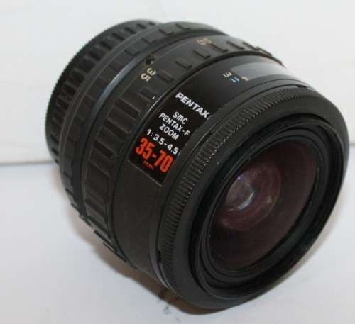 Pentax SMC Pentax-F Zoom 1:3.5-4.5..35-70mm.