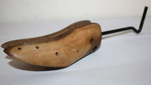 Wood Shoe Tree-Shoe Stretcher