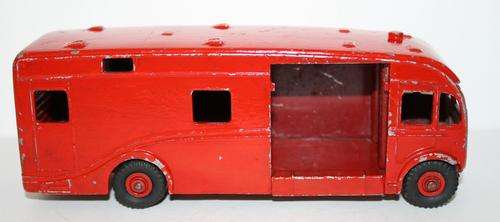 DINKY Super Toys-Horse Box