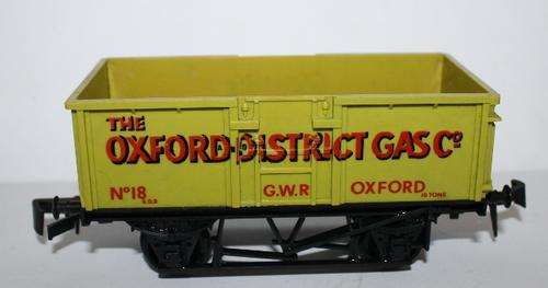 lima Wagon No18 G.W.R. The Oxford Gas Co...Rare Mint ...0 gauge