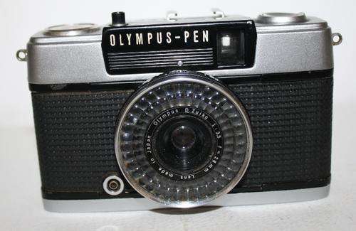 Olympus-Pen EE-2