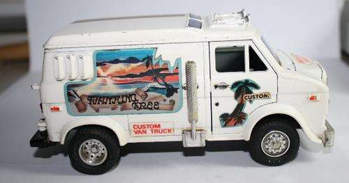 Shinsei Mini Power # 4607-American Custom Van 1:30 Scale