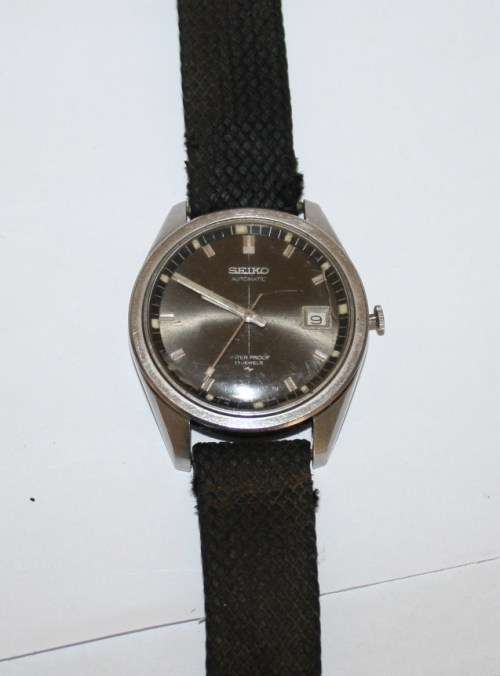 Seiko-Automatic-Water Proof-17 Jewels-As per photos