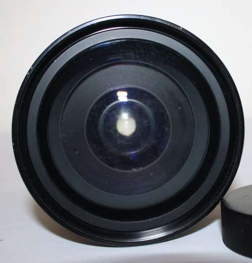 KRN-28-210mm f3.85.6..Macro Lens-Needs Cleaning-