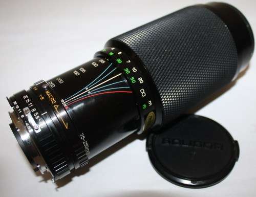 Soligor c/d Zoom+ Macro 75-250mm f4.5 Lens-Good Condition