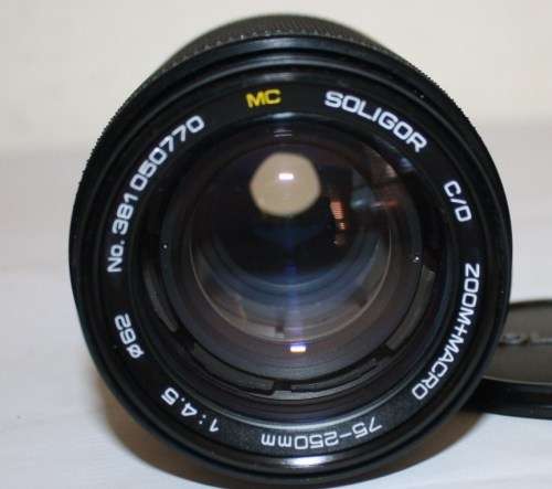 Soligor c/d Zoom+ Macro 75-250mm f4.5 Lens-Good Condition