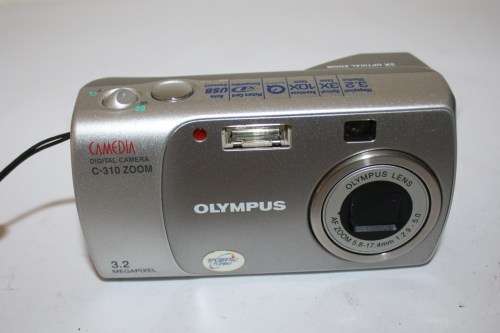 Olympus *Camedia C-310 Zoom* Digital Camera-Working-Batteries Not Included