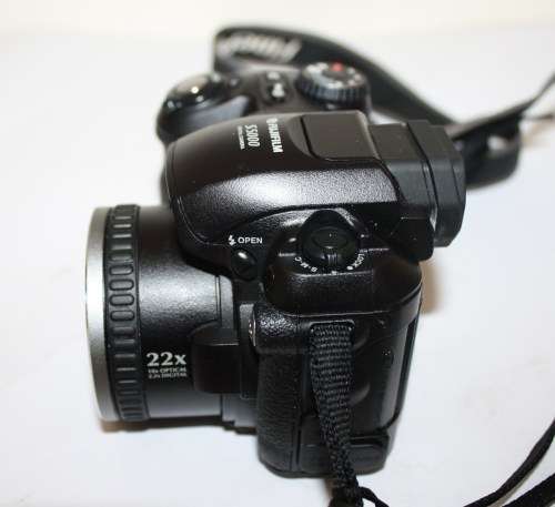 Fujifilm *Fine Pix*Digital Camera...Switches On..No CF Card....As per Photos
