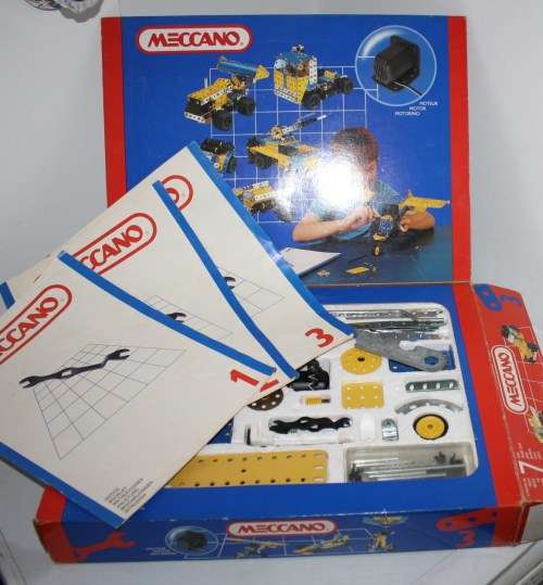 Meccano** No 3-39 Models**...Excellent Condition..as per photos.