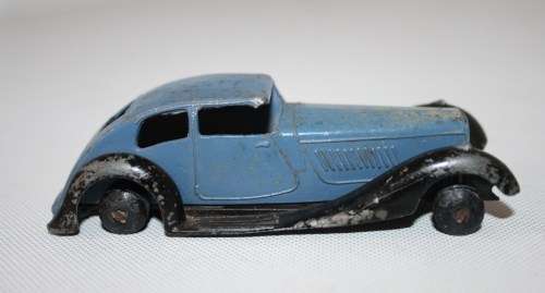 Dinky **Pre-War 24e Super Streamlined Saloon** Black/Blue. For Restoration..As per photos.