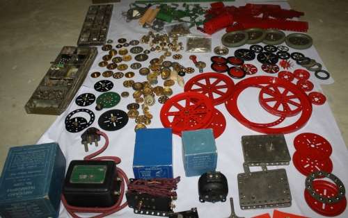 **Meccano** Parts Large Amount of Parts/Gears/Electric Motors,Smalls etc..etc..As per photos