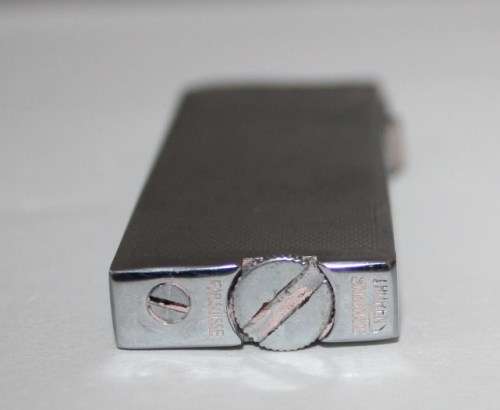 **Lighter**.."Fab.Suisse" Huren-Swiss Made...Flint Sparks...70mmx22mmx7mm