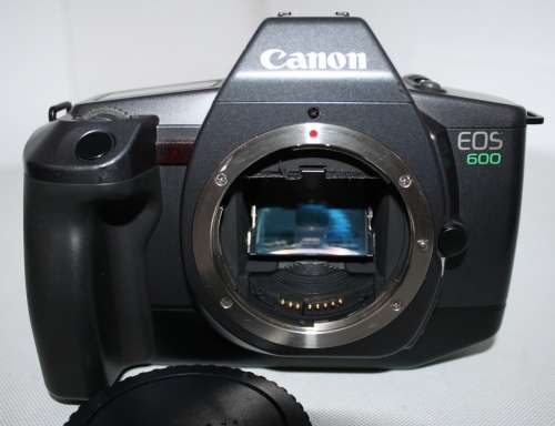 **Canon** EOS 600 35mm Film Camera(Body)..Excellent Condition