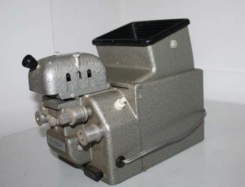 Muray**16mm Cine Film Editor/Viewer** 110/220 volt Plus ** Siemens Film Winder**