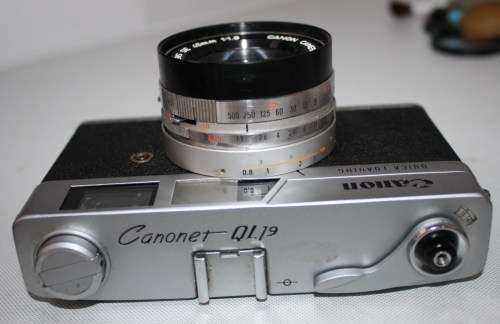Canon **Canonet QL-19**Canon Lens SE 45mm 1:1.9..lens Clean