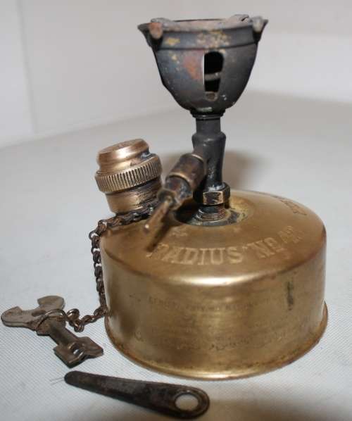 Radius**Primus/Camping Stove**No 42..Made in Sweden..In Original "Holder"