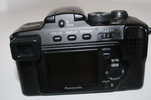 **Lumix Panasonic DMC FZ5** Digital Camera12x Optical Zoom-Leica Lens