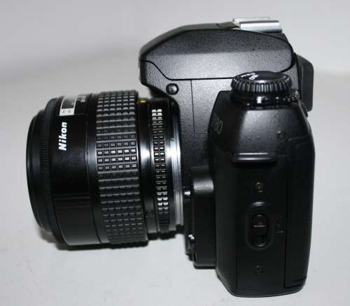 **Nikon F80 Black S.L.R. Camera**Nikkor 35-70mm 1:3.3-4.5 Lens..Excellent Condition