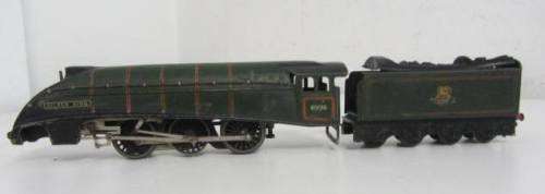 **Hornby Dublo 3 Rail- Class A-4-Green** Silver King 60016 plus Tender.