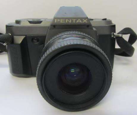 **Pentax P 30t**SMC Pentax-A 1:4-5.6...35-80mm Lens-(Lens Clean)-Shutter Not Firing.