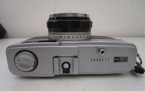 **Olympus Trip 35**...Good Condition..Lens Clean...Olympus D.Zuike 1:2.8 f=40mm Lens.