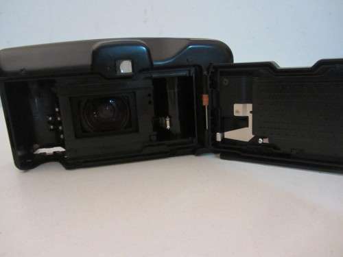 **Canon Prima Super 115**35mm Film Camera..Canon Zoom 38-115mm 3.6-8.5.Lens.Good  Condi