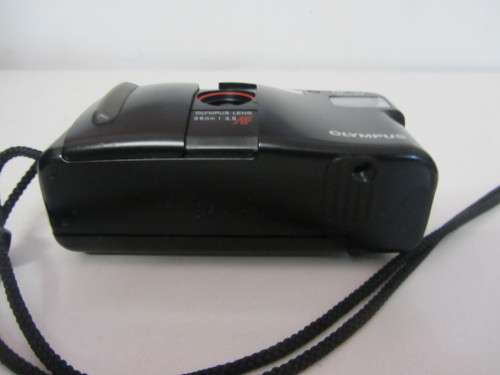 **Olympus AF-10**35mm Film Camera Olympus 35mm 3.5 Lens-AF/Self Timer Quartz Date
